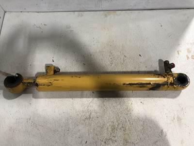 John Deere 624K Hydraulic Cylinder