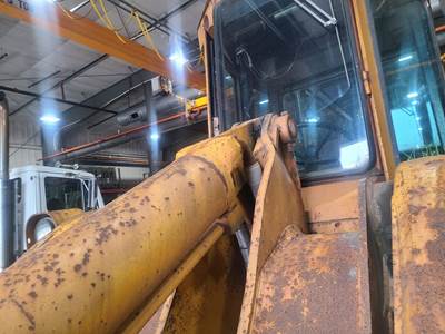 John Deere 644C Hydraulic Cylinder