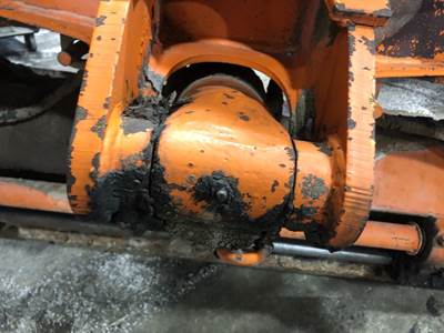 John Deere 670A Hydraulic Cylinder