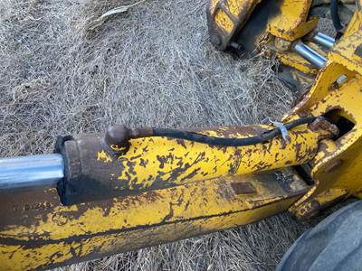 John Deere 710B Hydraulic Cylinder