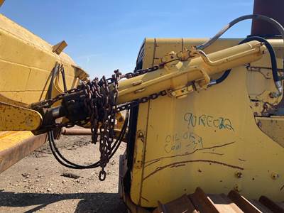 John Deere 850B LGP Hydraulic Cylinder