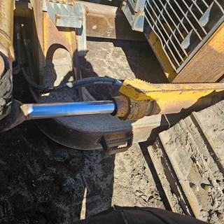 John Deere 850J LGP Hydraulic Cylinder