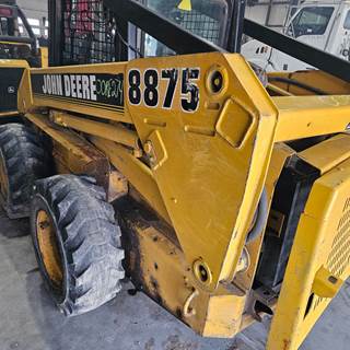 John Deere 8875 Hydraulic Cylinder