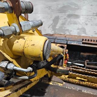 John Deere CT322 Hydraulic Cylinder