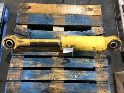 Komatsu D61PX-12 Hydraulic Cylinder