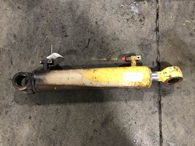 Komatsu D61PX-12 Hydraulic Cylinder