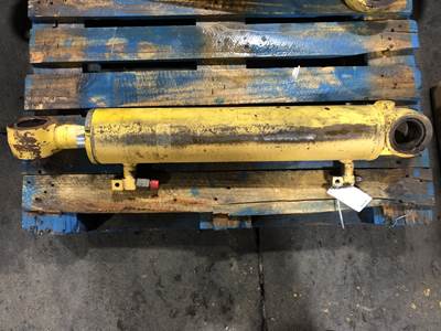 Komatsu D61PX-12 Hydraulic Cylinder