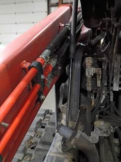 Kubota SVL95-2S Hydraulic Cylinder