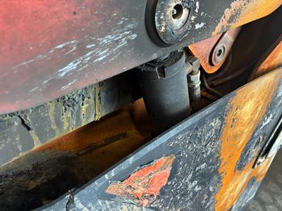 Kubota SVL97-2 Hydraulic Cylinder