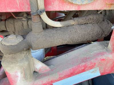 Moffett M5500 Hydraulic Cylinder