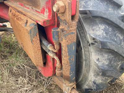 Moffett M5500 Hydraulic Cylinder