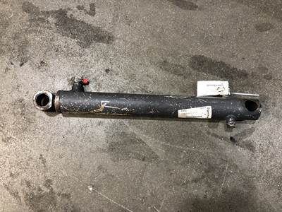 New Holland L160 Hydraulic Cylinder
