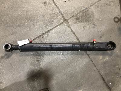 New Holland L175 Hydraulic Cylinder