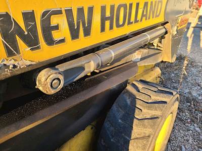 New Holland L185 Hydraulic Cylinder