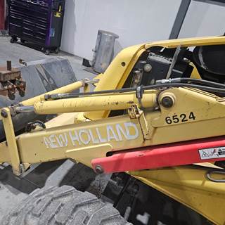 New Holland LB75B Hydraulic Cylinder