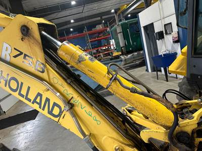 New Holland LB75B Hydraulic Cylinder