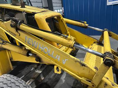 New Holland LB75B Hydraulic Cylinder