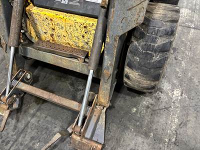 New Holland LS170 Hydraulic Cylinder