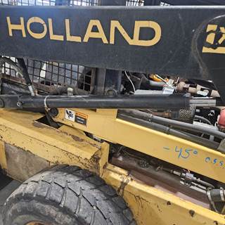 New Holland LX885 Hydraulic Cylinder