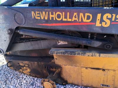 New Holland LX985 Hydraulic Cylinder