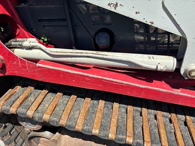 Takeuchi TL140 Hydraulic Cylinder