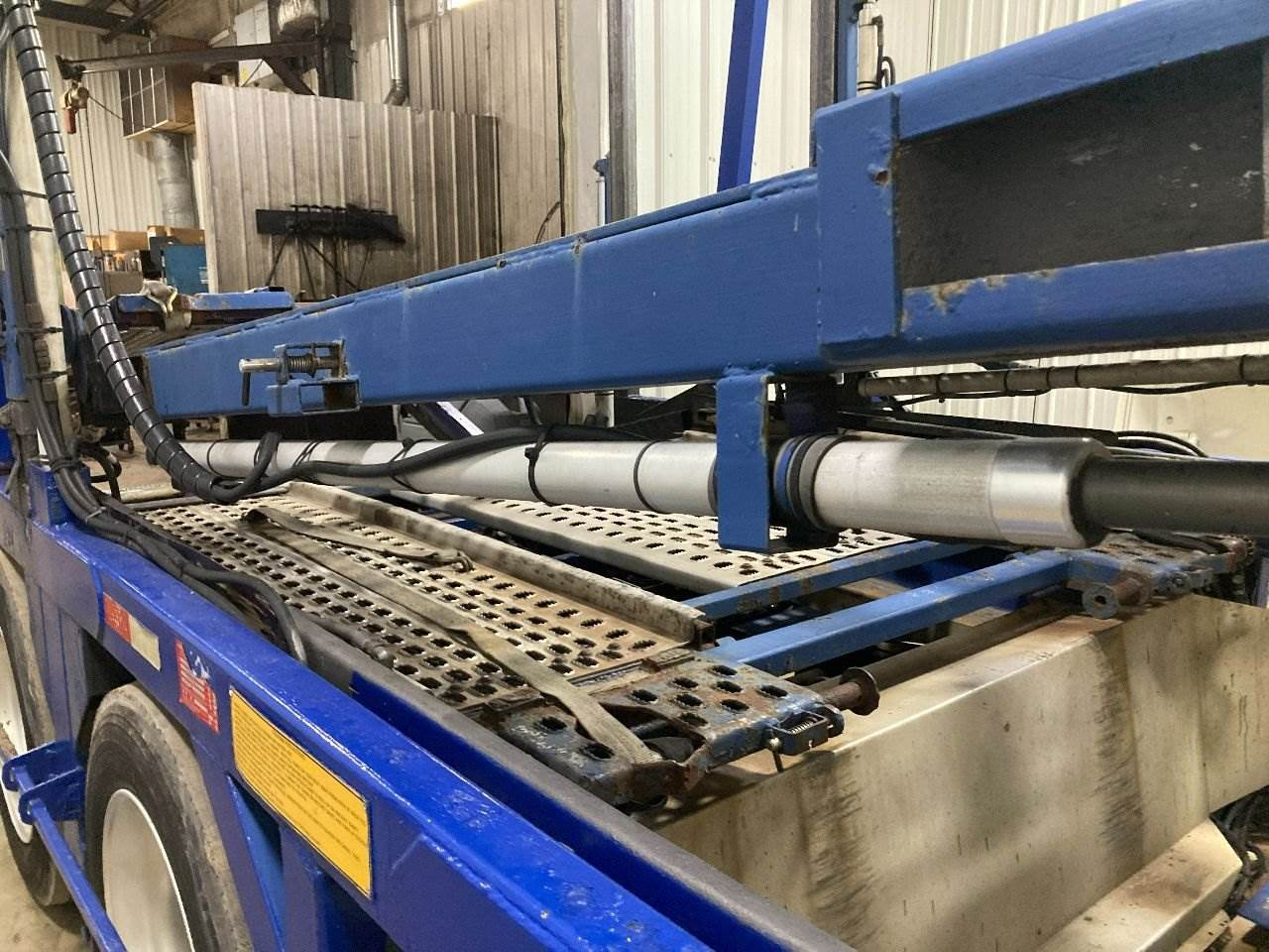 2002 ANY Hydraulic Cylinder for a Cottrell Auto Hauler For Sale Winimac, IN 25386287