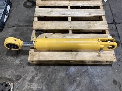 Volvo A25G Hydraulic Cylinder