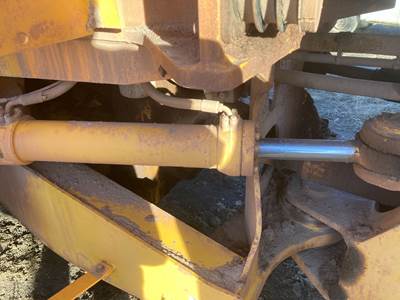 Volvo L150E Hydraulic Cylinder