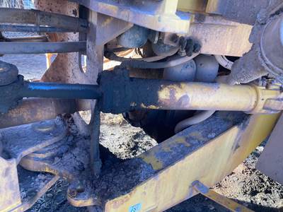 Volvo L150E Hydraulic Cylinder