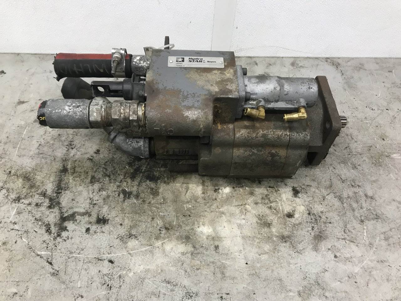 2013 Buyers Products C1010DMCCW Hydraulic Pump for a Kenworth T660 For