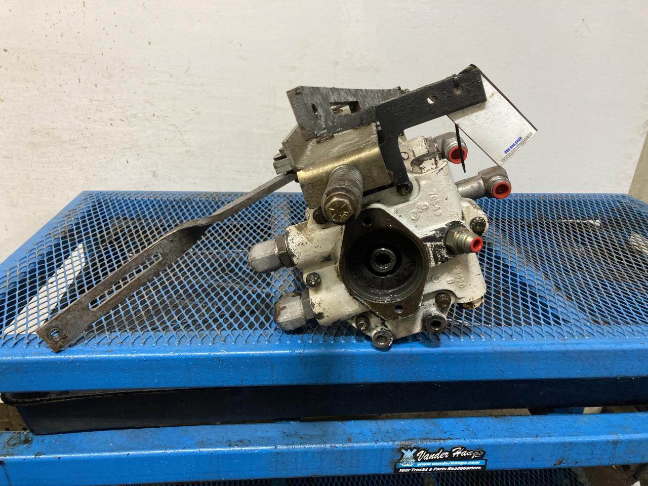 1998 Bobcat 843 Hydraulic Pump For Sale Spencer, IA 6651691