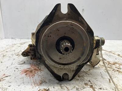 Caterpillar TH83 Hydraulic Pump