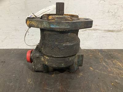 Ford 655A Hydraulic Pump