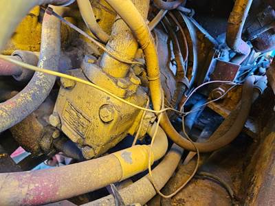 International H-90E Hydraulic Pump