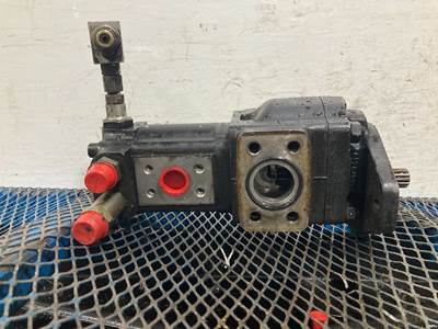 John Deere 770 Hydraulic Pump