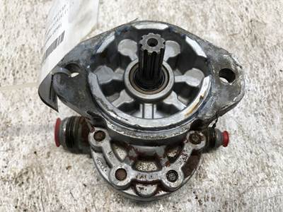 Mustang 440 Hydraulic Pump