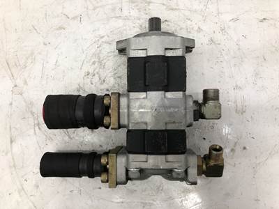 Takeuchi TL140 Hydraulic Pump