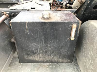 ANY Hydraulic Tank / Reservoir for a Freightliner Cascadia