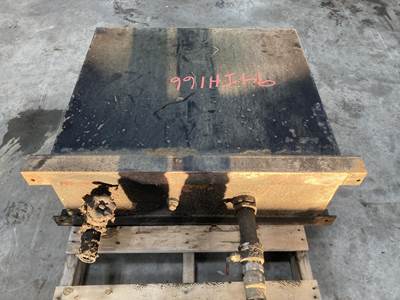 ANY Hydraulic Tank / Reservoir for a International 9200