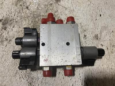 ASV RT40 Hydraulic Valve