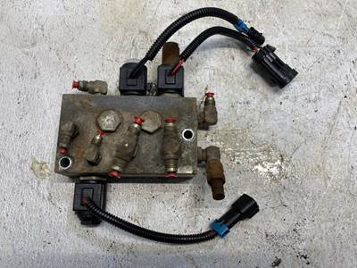 Bobcat 873 Hydraulic Valve