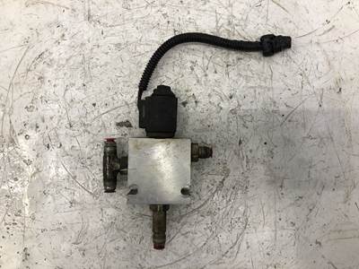 Bobcat T630 Hydraulic Valve