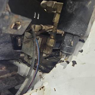 Bobcat V623 Hydraulic Valve