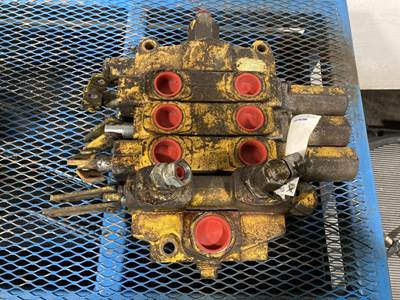 Case 1150 Hydraulic Valve