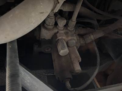 Case 580M Hydraulic Valve