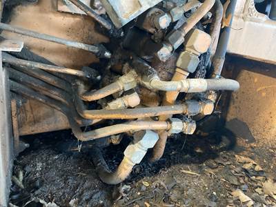 Case 590 Hydraulic Valve