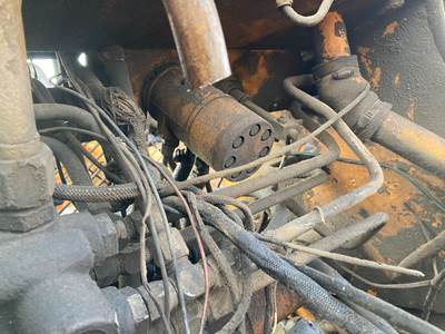 Case 680G Hydraulic Valve