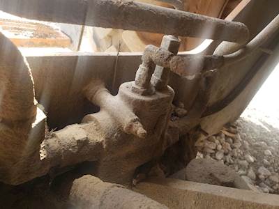 Case 721D Hydraulic Valve