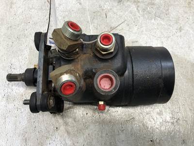 Case 921C Hydraulic Valve