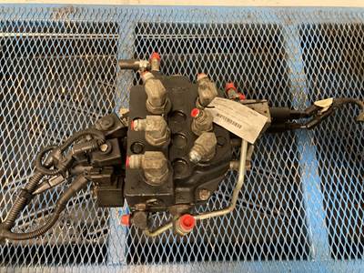 Case SR160 Hydraulic Valve